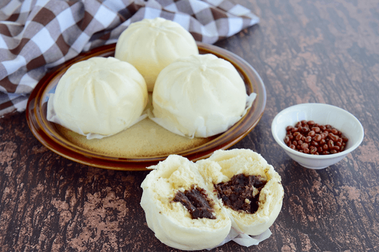 A Bapao recipe using red bean paste